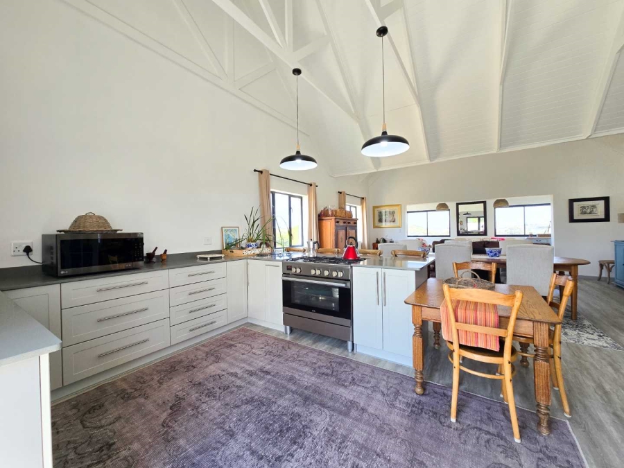 2 Bedroom Property for Sale in Stilbaai Oos Western Cape